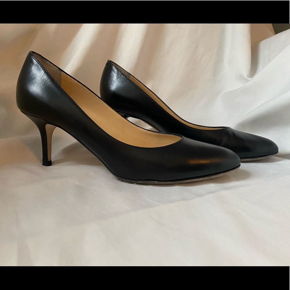 Classic Black Leather Jimmy Choo Pumps